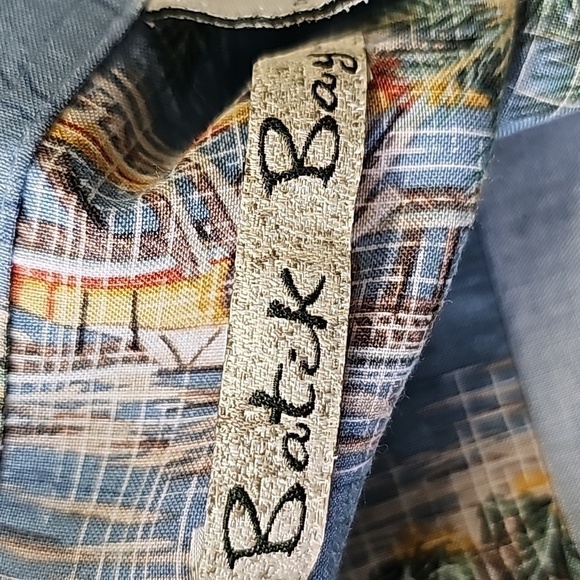 Mens hawian print casual button-down shirt. Great‎ VINTAGE print. Size large. - Picture 9 of 11